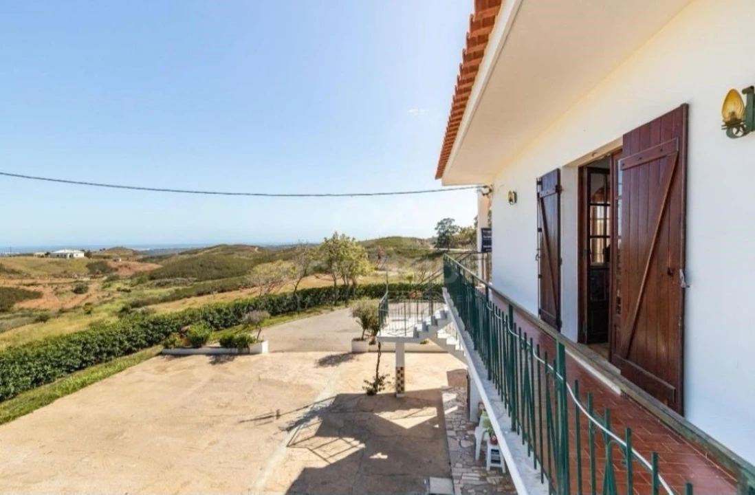 Moradia T3 para Venda em Tavira (Santa Maria e Santiago) Foto 4