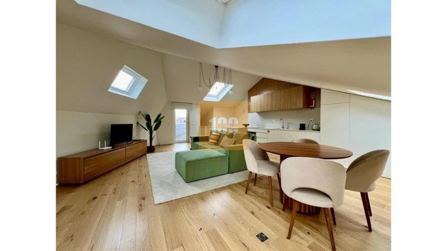 Apartamento T1 para Arrendamento em Cedofeita, Santo Ildefonso, Sé, Miragaia, São Nicolau e Vitória Foto 17