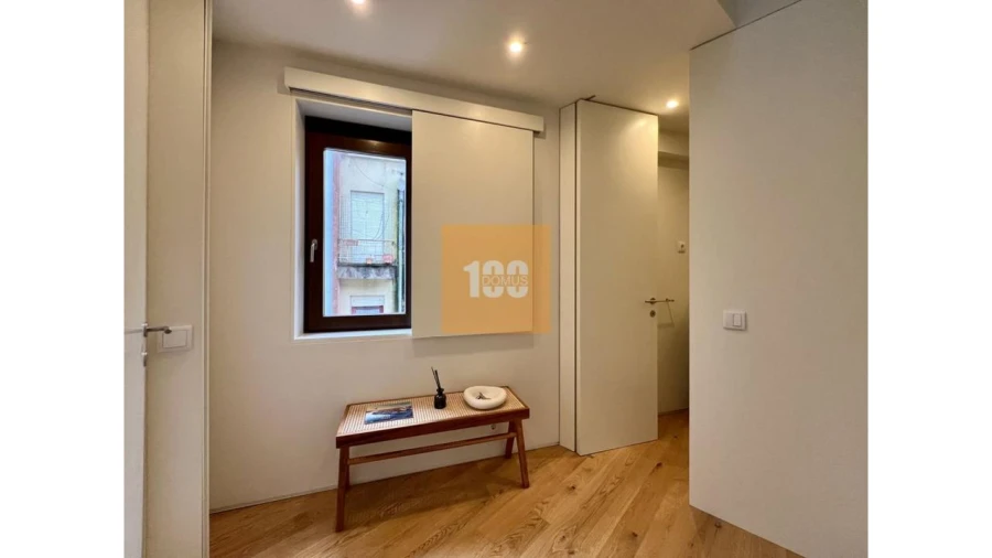 Apartamento T1 para Arrendamento em Cedofeita, Santo Ildefonso, Sé, Miragaia, São Nicolau e Vitória Foto 4