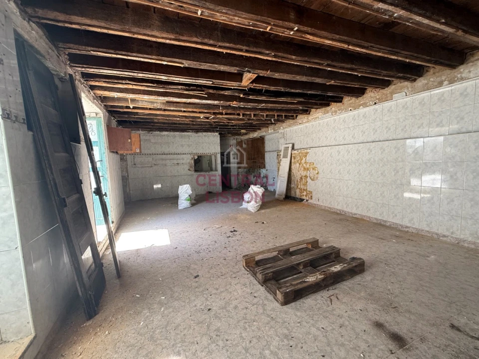 Prédio para Venda em Almada, Cova da Piedade, Pragal e Cacilhas Foto 8