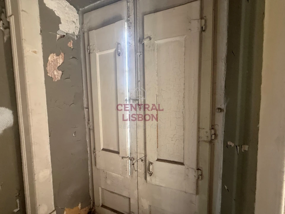 Prédio para Venda em Almada, Cova da Piedade, Pragal e Cacilhas Foto 28