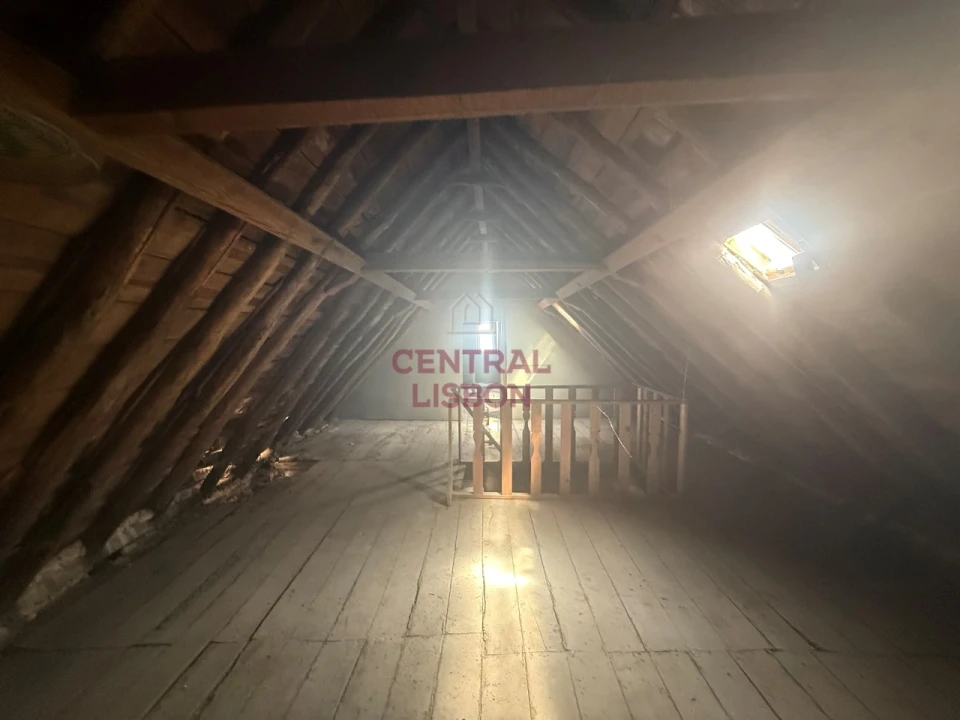 Prédio para Venda em Almada, Cova da Piedade, Pragal e Cacilhas Foto 34
