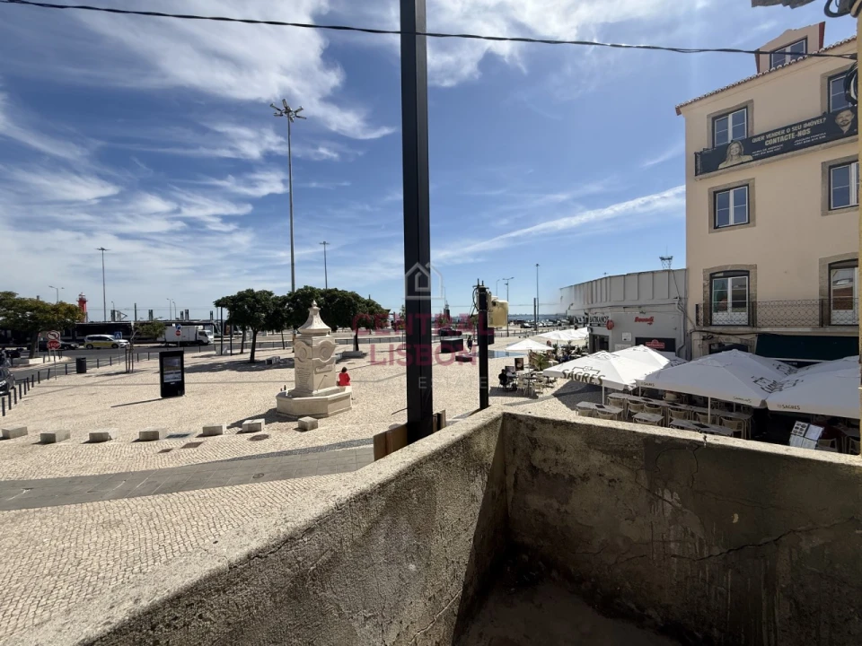 Prédio para Venda em Almada, Cova da Piedade, Pragal e Cacilhas Foto 41