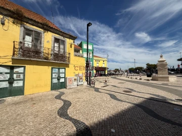Prédio para Venda em Almada, Cova da Piedade, Pragal e Cacilhas
