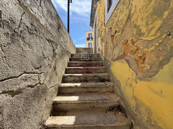Prédio para Venda em Almada, Cova da Piedade, Pragal e Cacilhas Foto 12