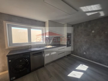 Moradia T4 para Venda em Santa Maria de Lamas