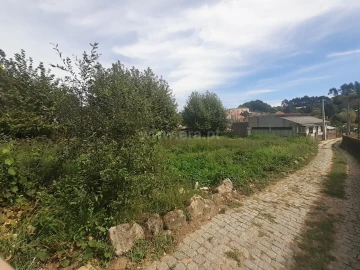 Terreno para Venda em Vilar de Andorinho