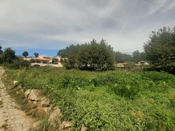 Terreno para Venda em Vilar de Andorinho