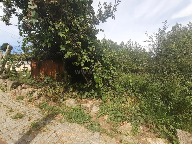 Terreno para Venda em Vilar de Andorinho Foto 12