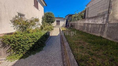 Moradia T4 para Venda em Real, Ataíde e Oliveira