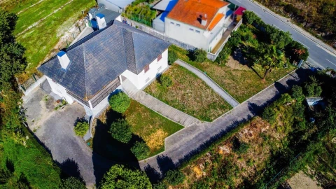 Moradia T4 para Venda em Real, Ataíde e Oliveira