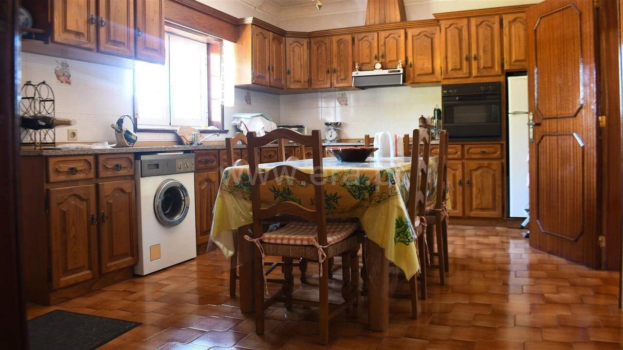 Moradia T4 para Venda em Real, Ataíde e Oliveira Foto 9
