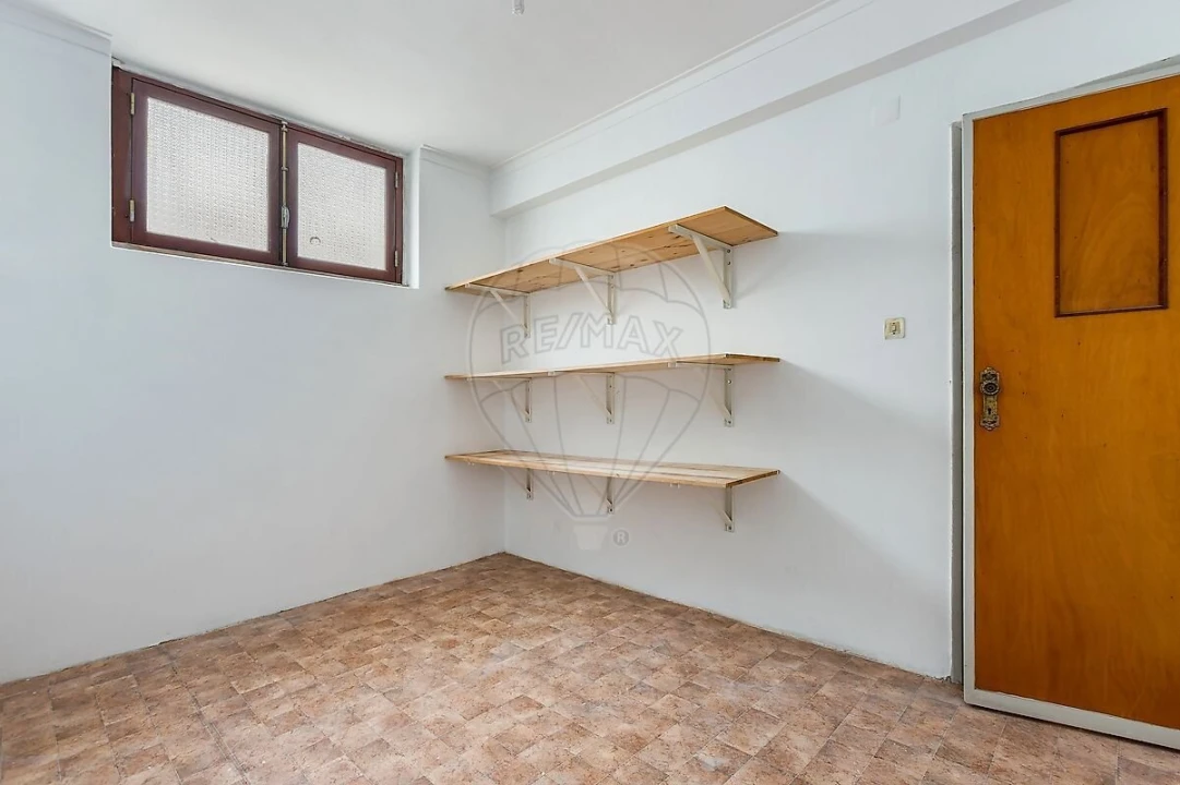 Apartamento T3 para Venda em Odivelas Foto 30
