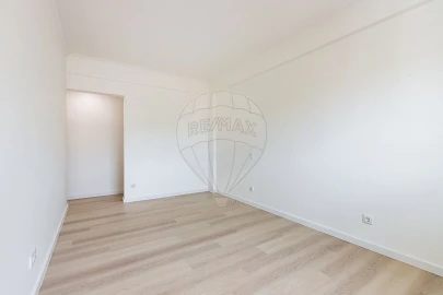 Apartamento T3 para Venda em Odivelas