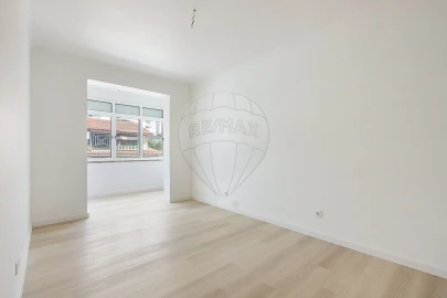 Apartamento T3 para Venda em Odivelas