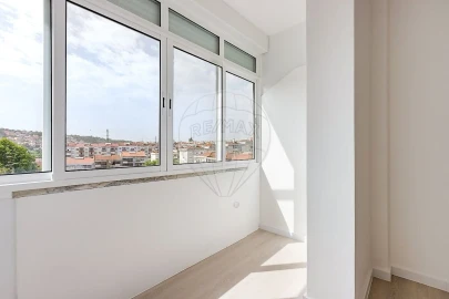 Apartamento T3 para Venda em Odivelas