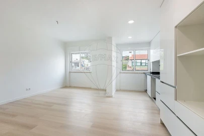 Apartamento T3 para Venda em Odivelas