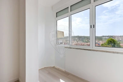 Apartamento T3 para Venda em Odivelas