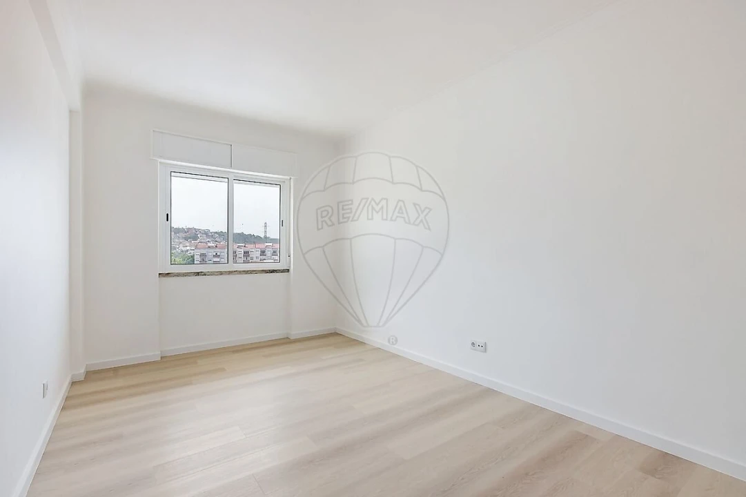 Apartamento T3 para Venda em Odivelas Foto 28