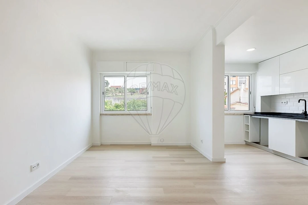 Apartamento T3 para Venda em Odivelas Foto 7
