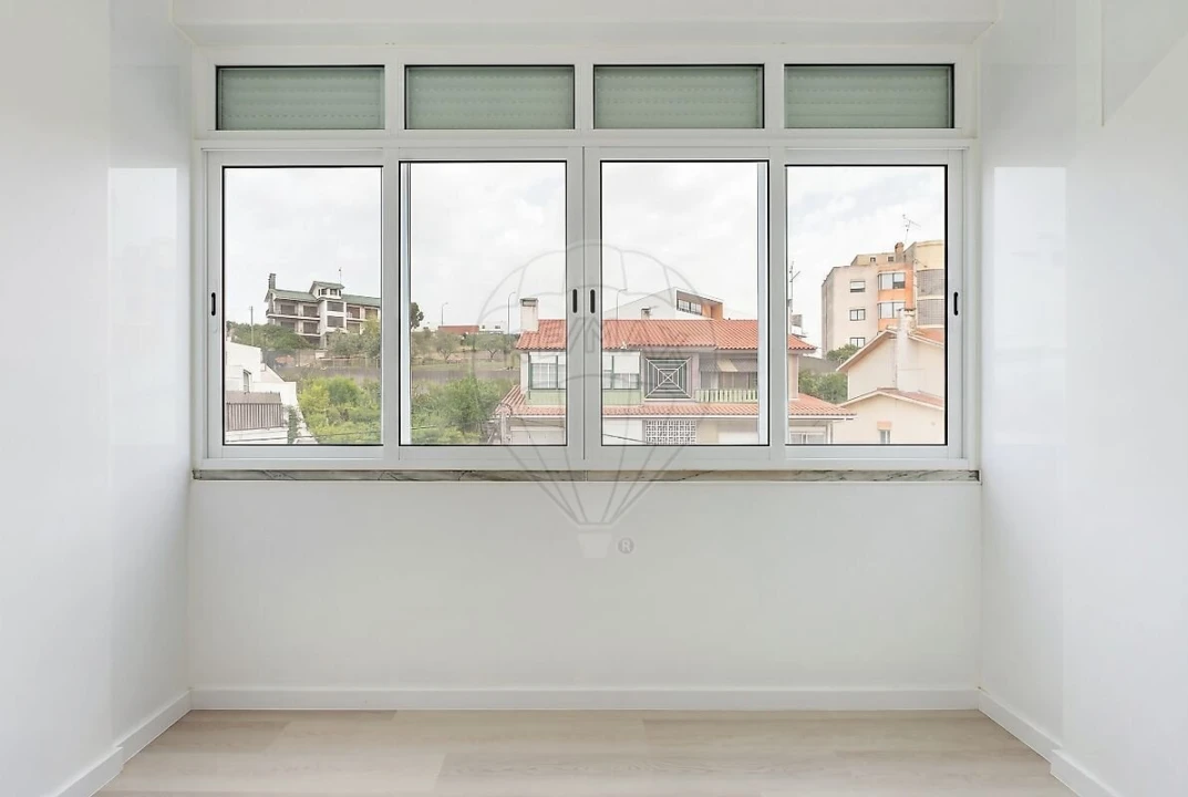 Apartamento T3 para Venda em Odivelas Foto 22