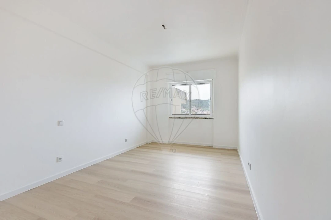 Apartamento T3 para Venda em Odivelas Foto 27