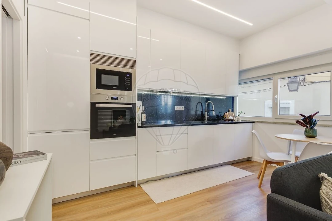 Apartamento T3 para Venda em Almada, Cova da Piedade, Pragal e Cacilhas Foto 26