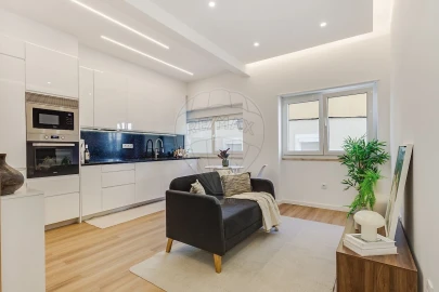 Apartamento T3 para Venda em Almada, Cova da Piedade, Pragal e Cacilhas