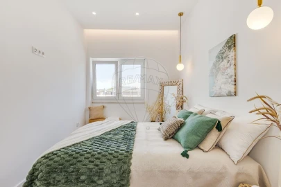 Apartamento T3 para Venda em Almada, Cova da Piedade, Pragal e Cacilhas