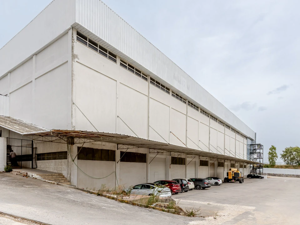 Armazém para Arrendamento em Alverca do Ribatejo e Sobralinho Foto 8