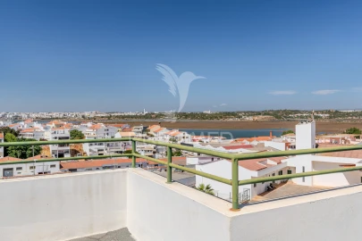 Apartamento T3 para Venda em Estômbar e Parchal