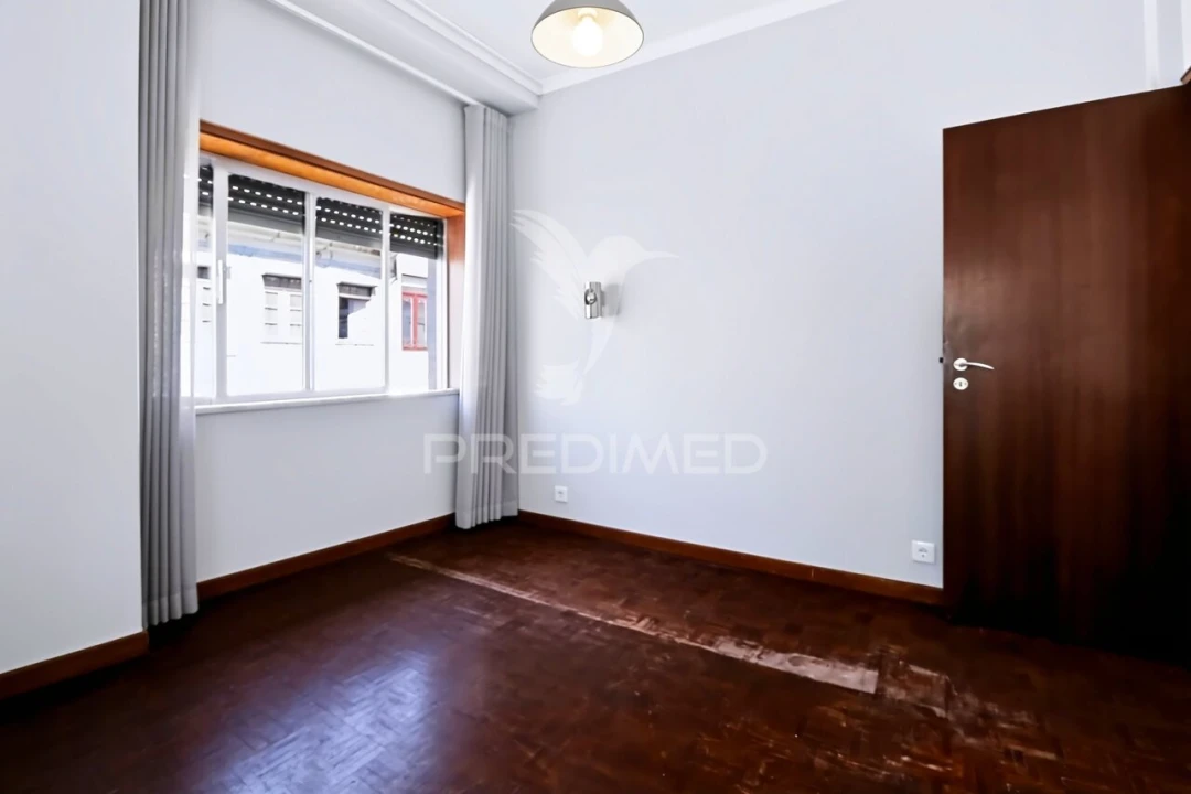 Apartamento T3 para Venda em Cedofeita, Santo Ildefonso, Sé, Miragaia, São Nicolau e Vitória Foto 6