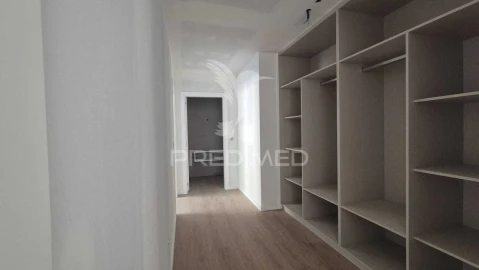 Apartamento T3 para Venda em Ponte da Barca, V.N. Muía, Paço Vedro Magalhães