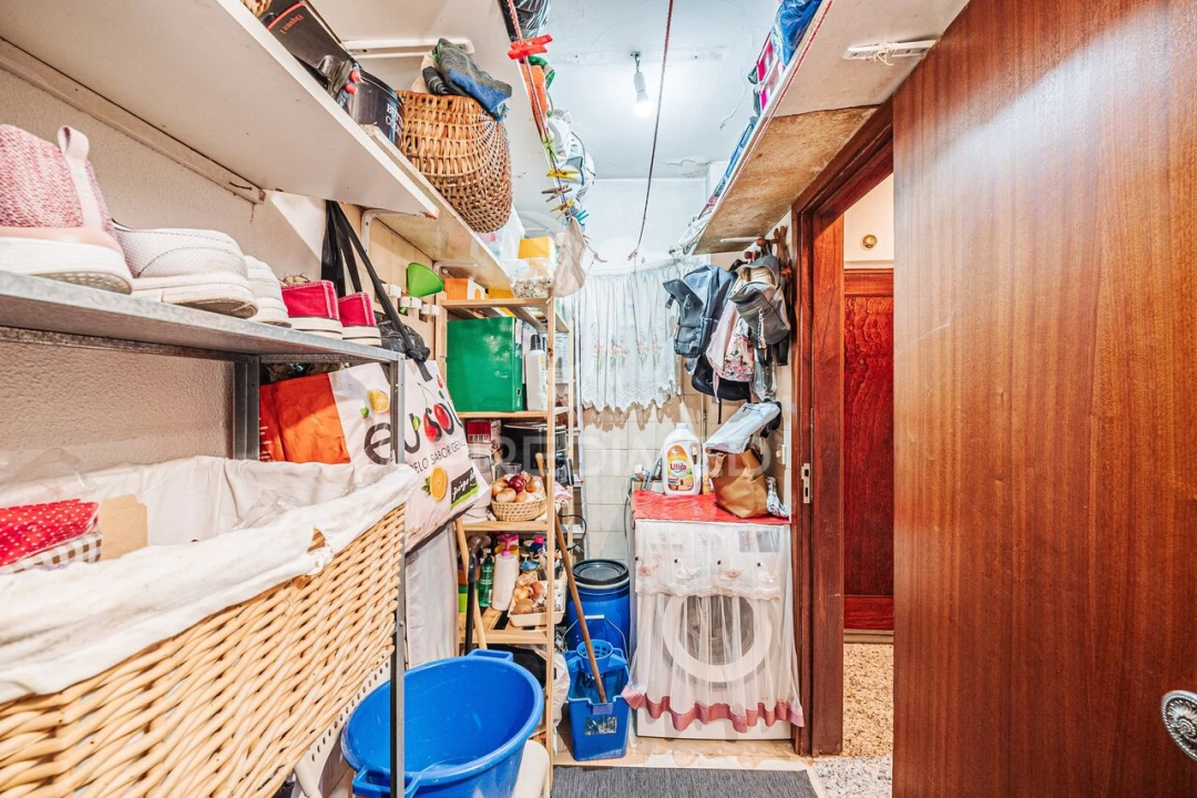 Apartamento T2 para Venda em Queluz e Belas Foto 24