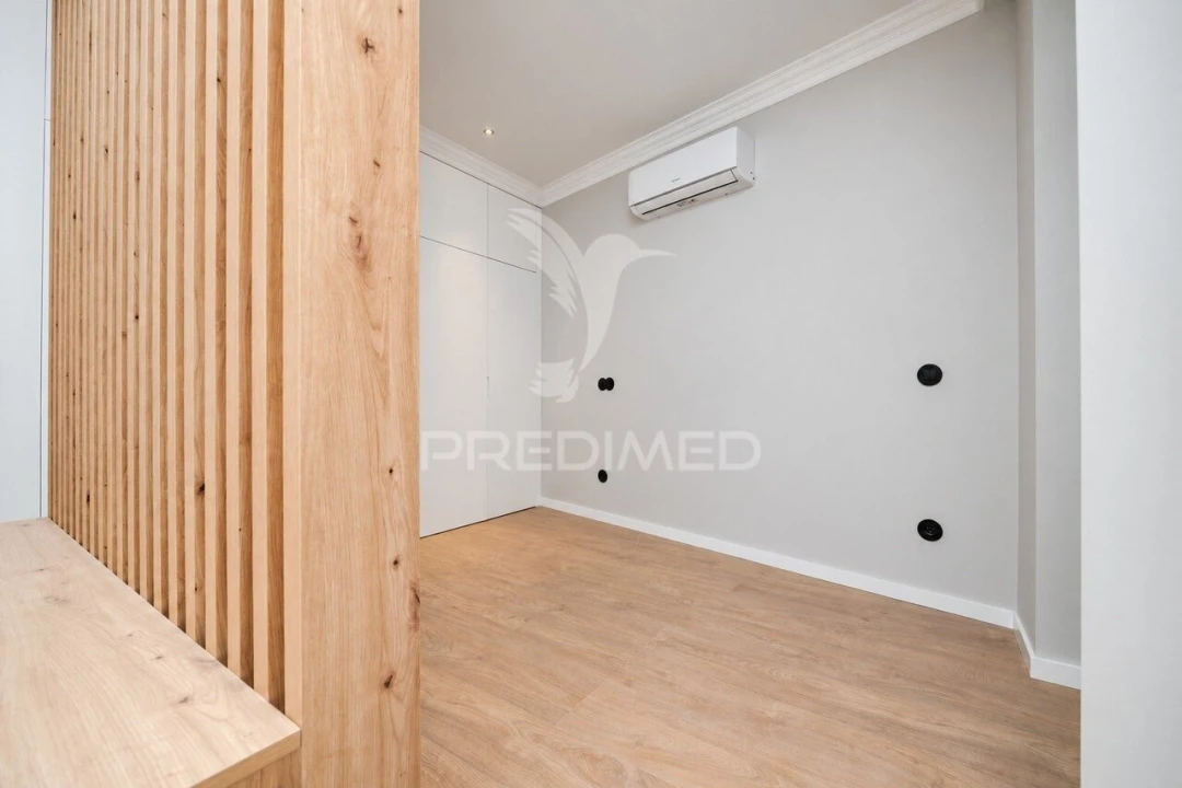 Apartamento T0 para Venda em Braga (São José de São Lázaro e São João do Souto) Foto 8