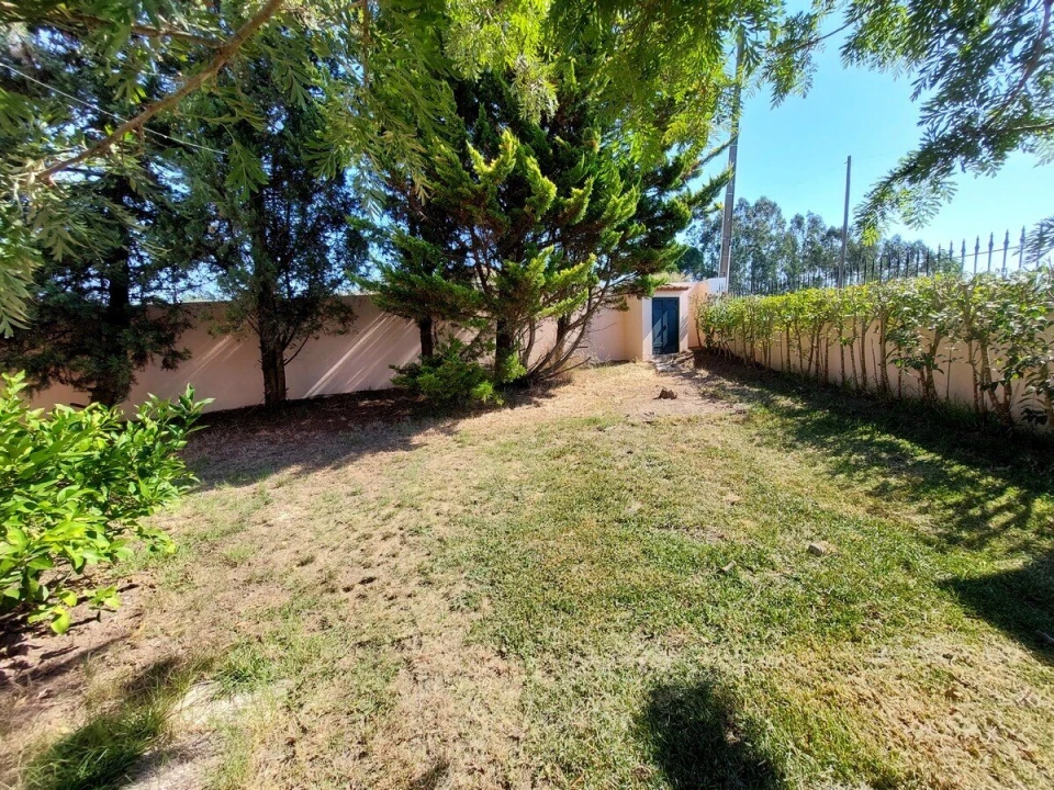 Moradia T3 para Venda em Alvorninha Foto 7