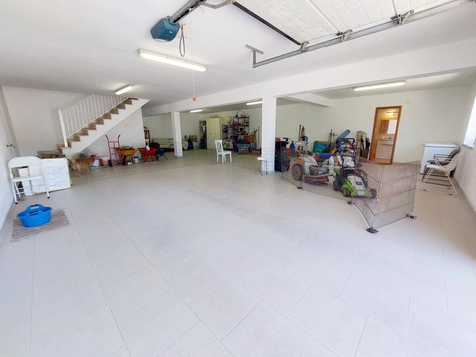 Moradia T3 para Venda em Alvorninha Foto 31