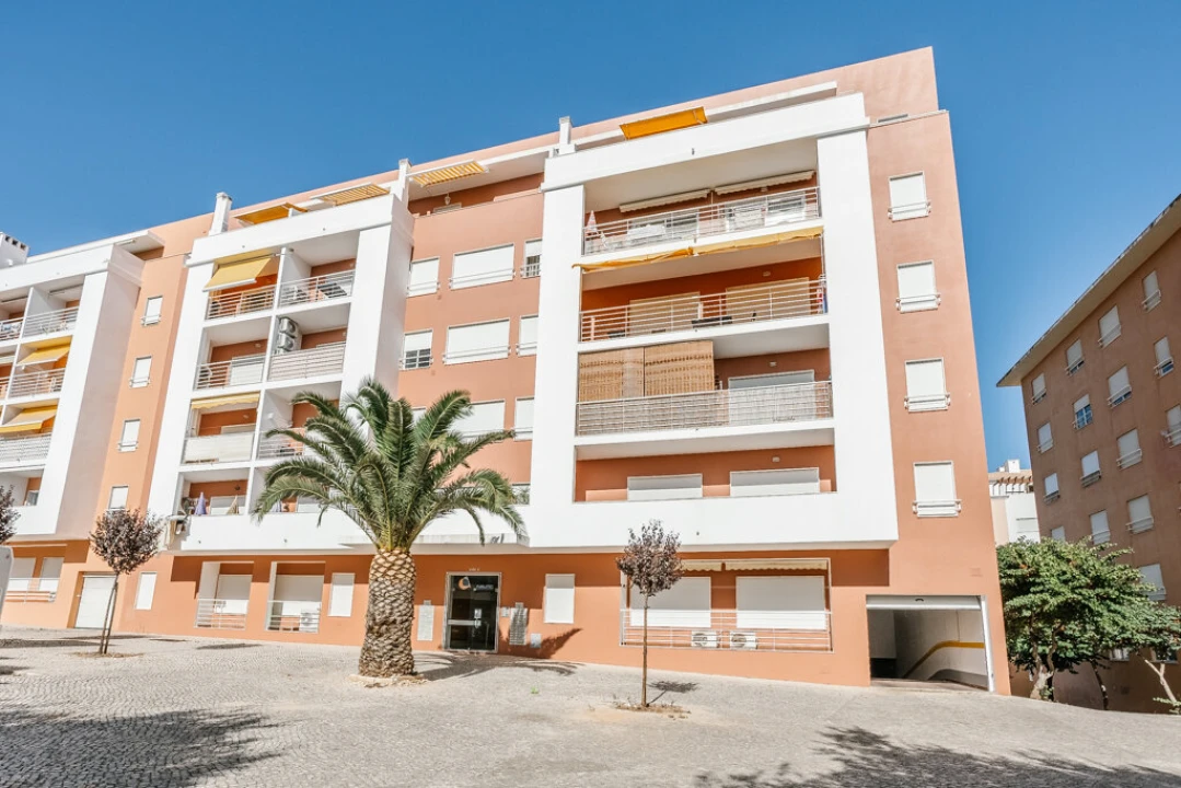 Apartamento T2 para Venda em Armação de Pera Foto 1