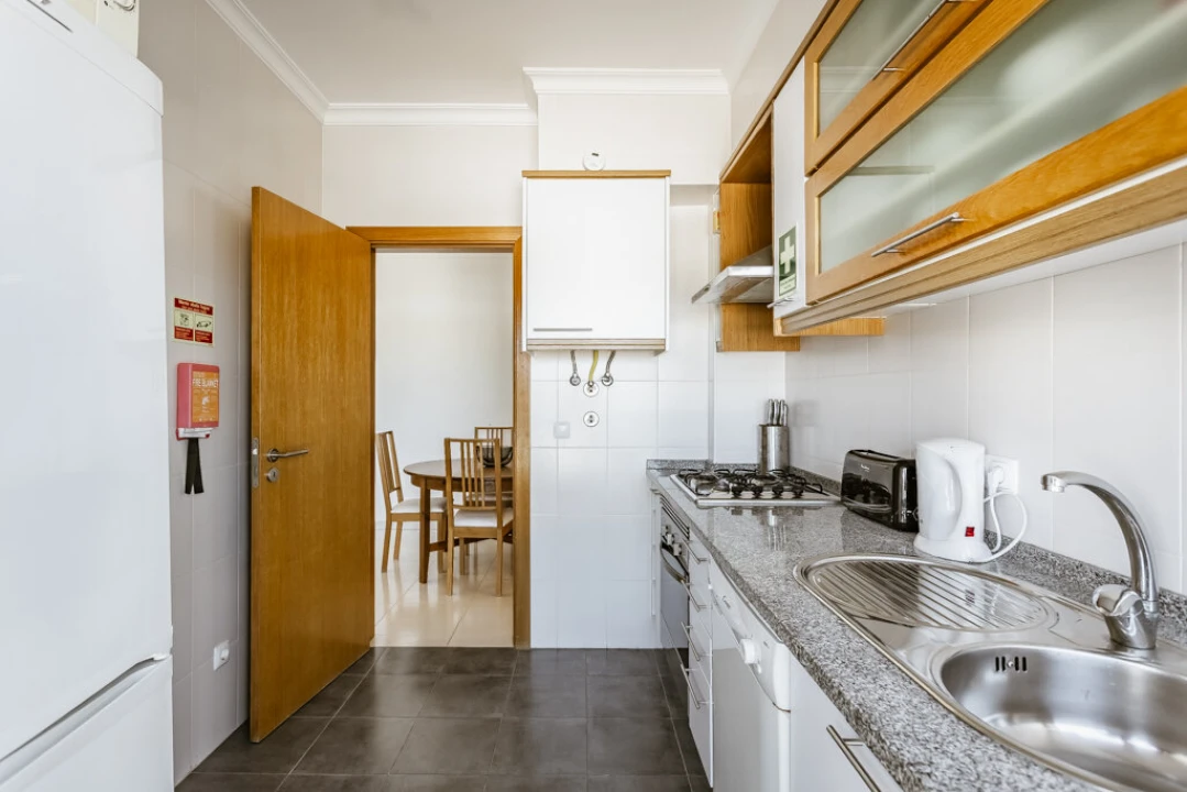 Apartamento T2 para Venda em Armação de Pera Foto 7