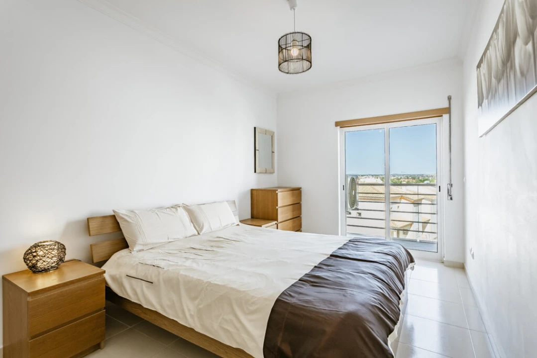 Apartamento T2 para Venda em Armação de Pera Foto 11