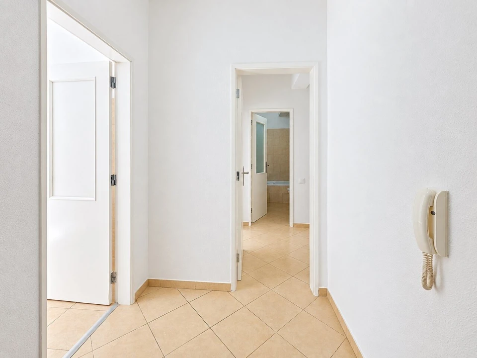 Apartamento T2 para Venda em Portimão Foto 2