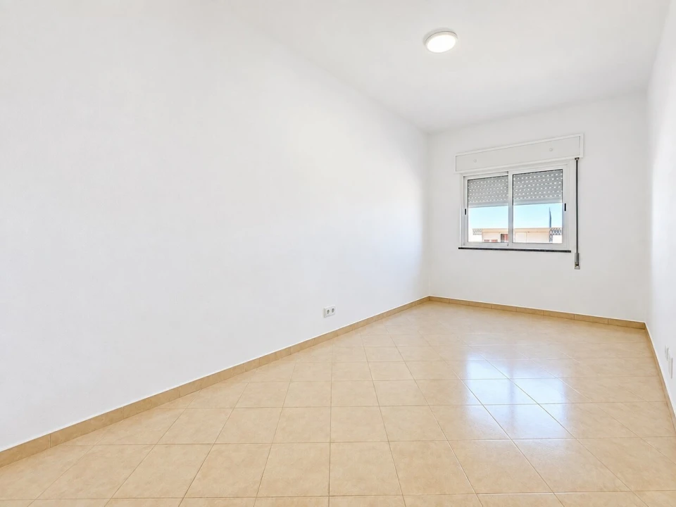 Apartamento T2 para Venda em Portimão Foto 11