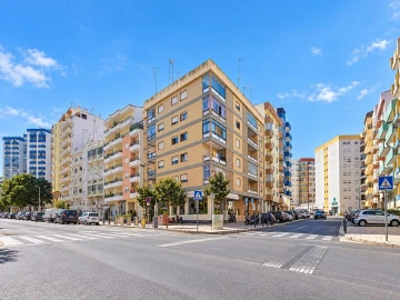Apartamento T2 para Venda em Portimão