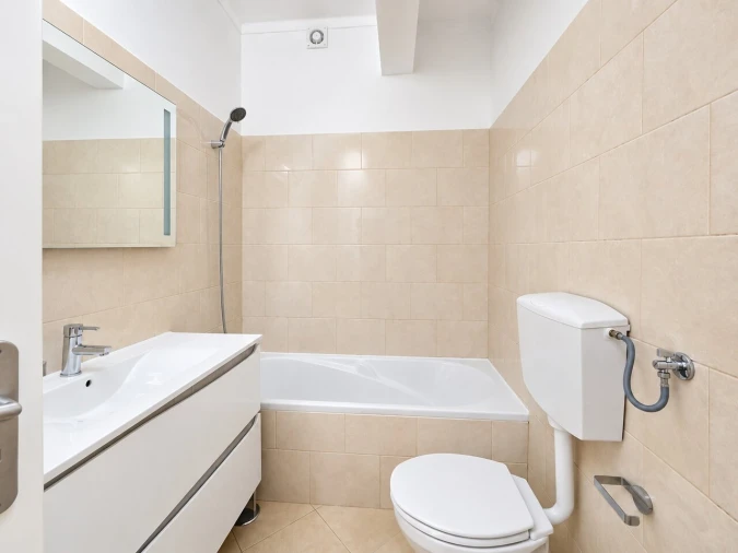Apartamento T2 para Venda em Portimão Foto 12