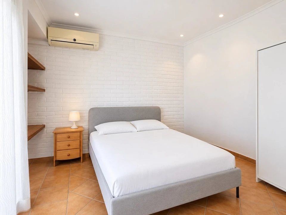Apartamento T2 para Venda em Portimão Foto 7