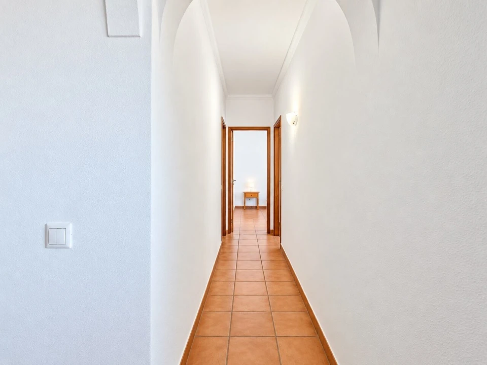 Apartamento T2 para Venda em Portimão Foto 10