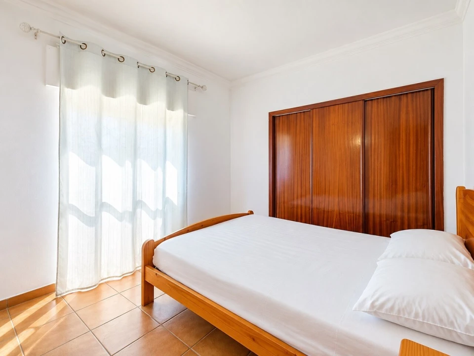Apartamento T2 para Venda em Portimão Foto 16