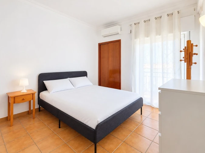 Apartamento T2 para Venda em Portimão Foto 11