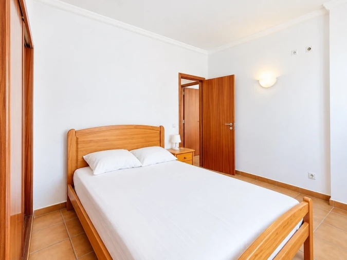 Apartamento T2 para Venda em Portimão Foto 17