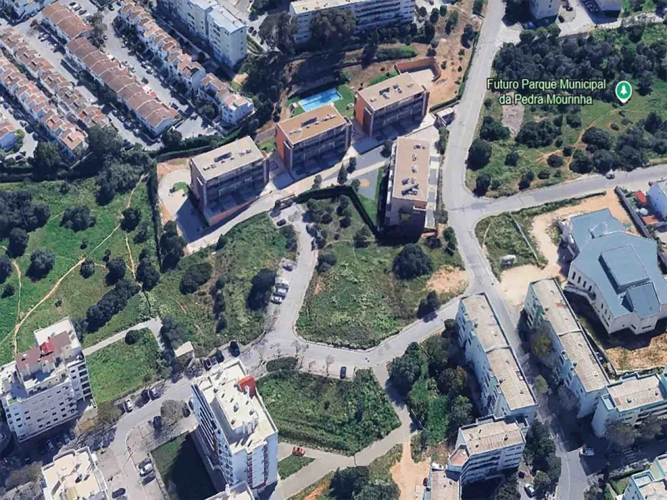 Terreno para Venda em Portimão Foto 1